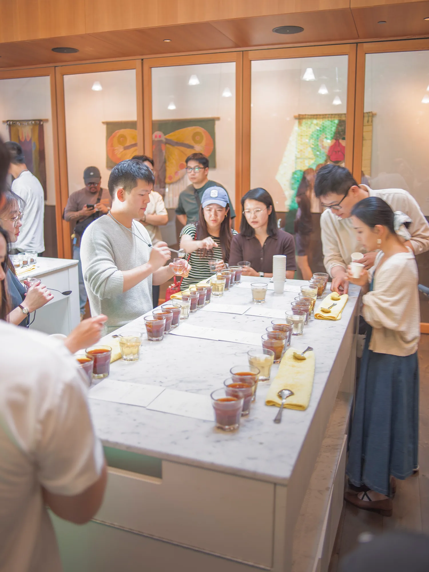The full length of the cupping table