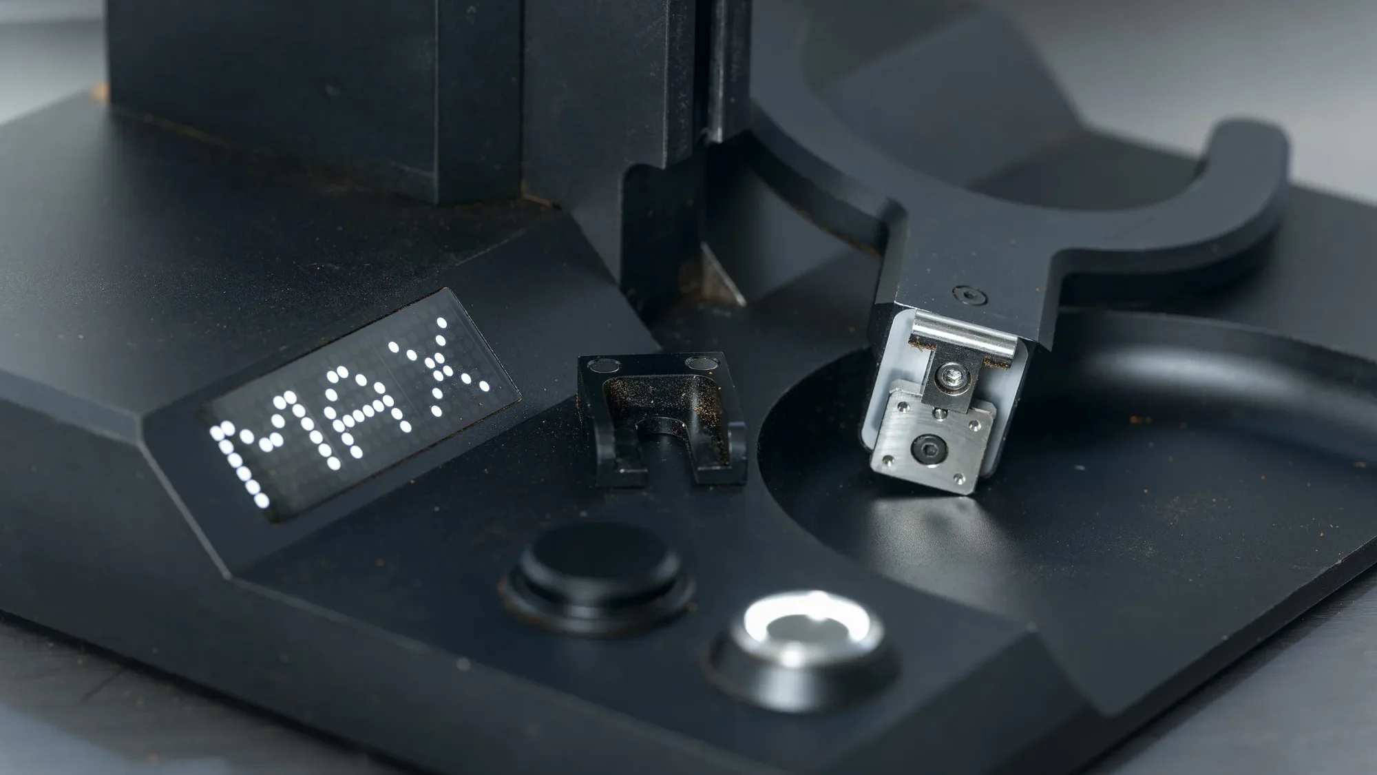 Max RPM vaporizes beans on contact