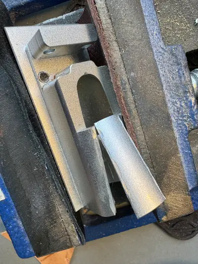 No need for an enclosed cylinder if the grounds are falling down into a catch cup anyway