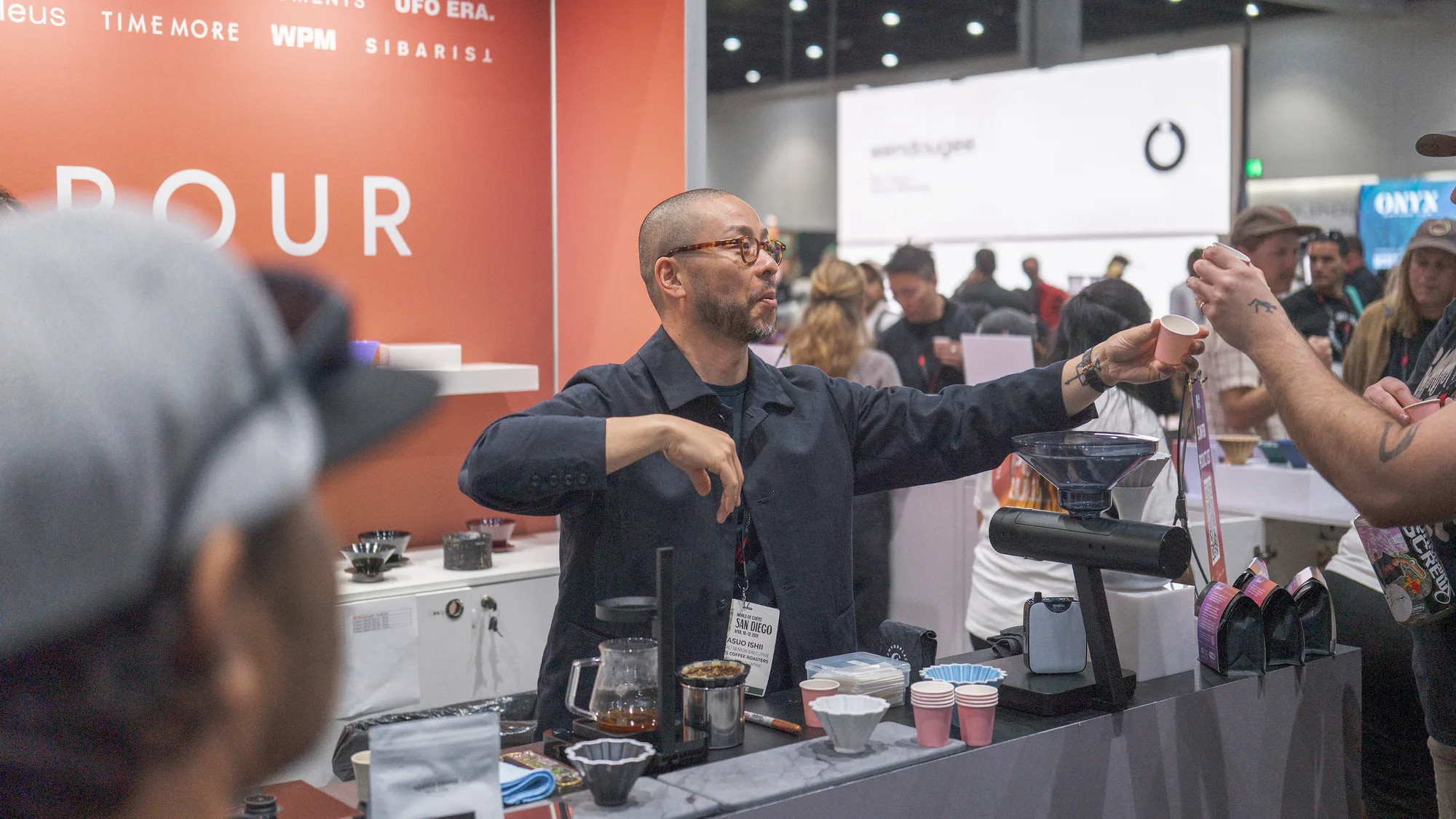 Yasuo Ishii of Leaves had the Pinn dripper flying off the shelves in minutes