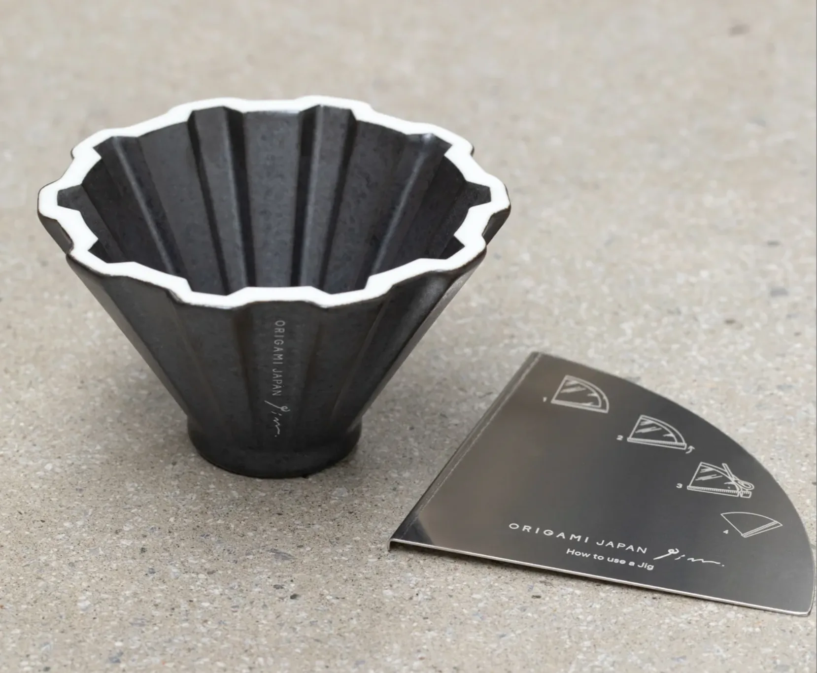 Origami x Leaves Pinn
